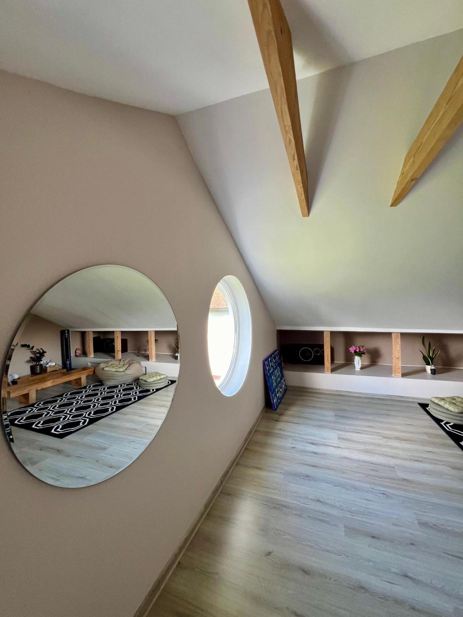 Two Story Tiny House Villa Ventspils Bagian luar foto